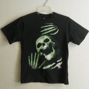 Halloween-Ready Skull T Shirt, Black Glow in the Dark, Kids Size L (10-12)